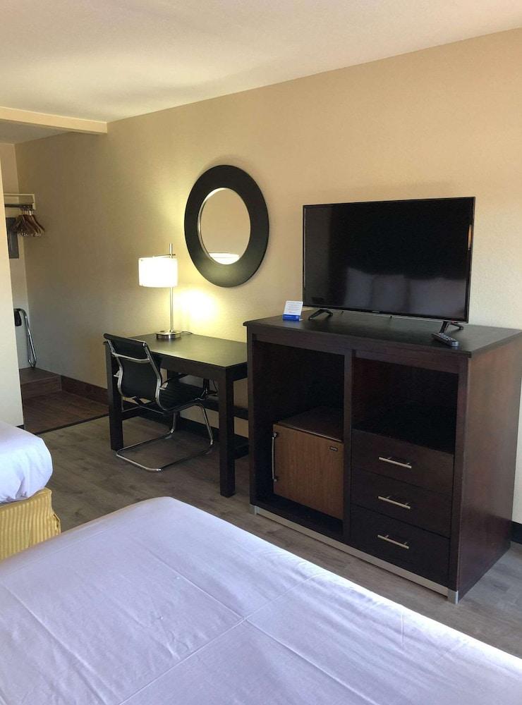 Super 8 By Wyndham Williams West Route 66 - Grand Canyon Area מראה חיצוני תמונה