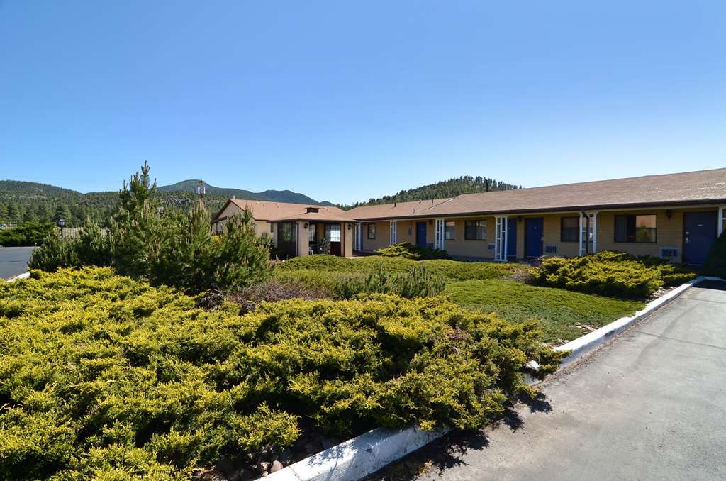 Super 8 By Wyndham Williams West Route 66 - Grand Canyon Area מראה חיצוני תמונה