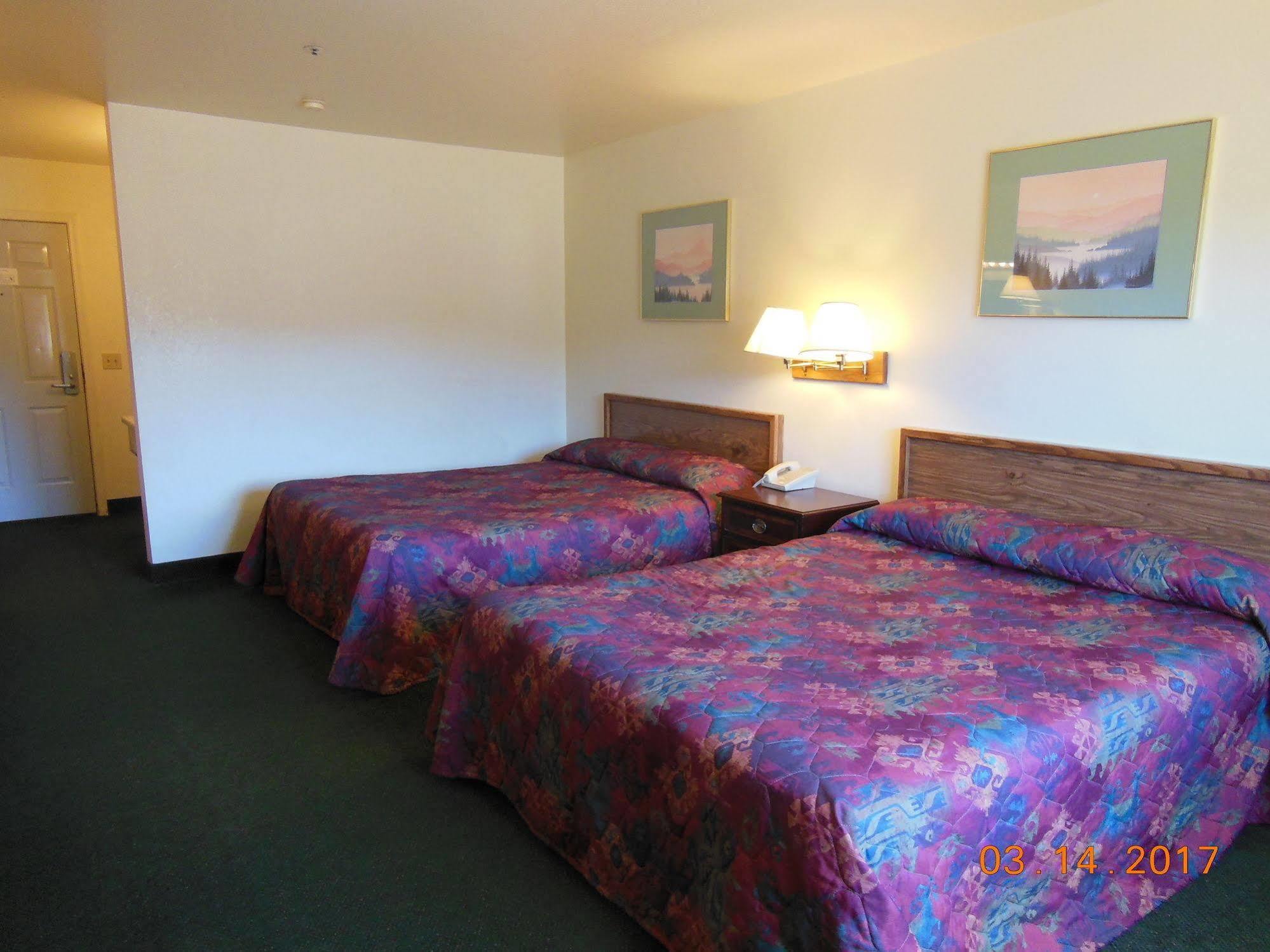 Super 8 By Wyndham Williams West Route 66 - Grand Canyon Area מראה חיצוני תמונה