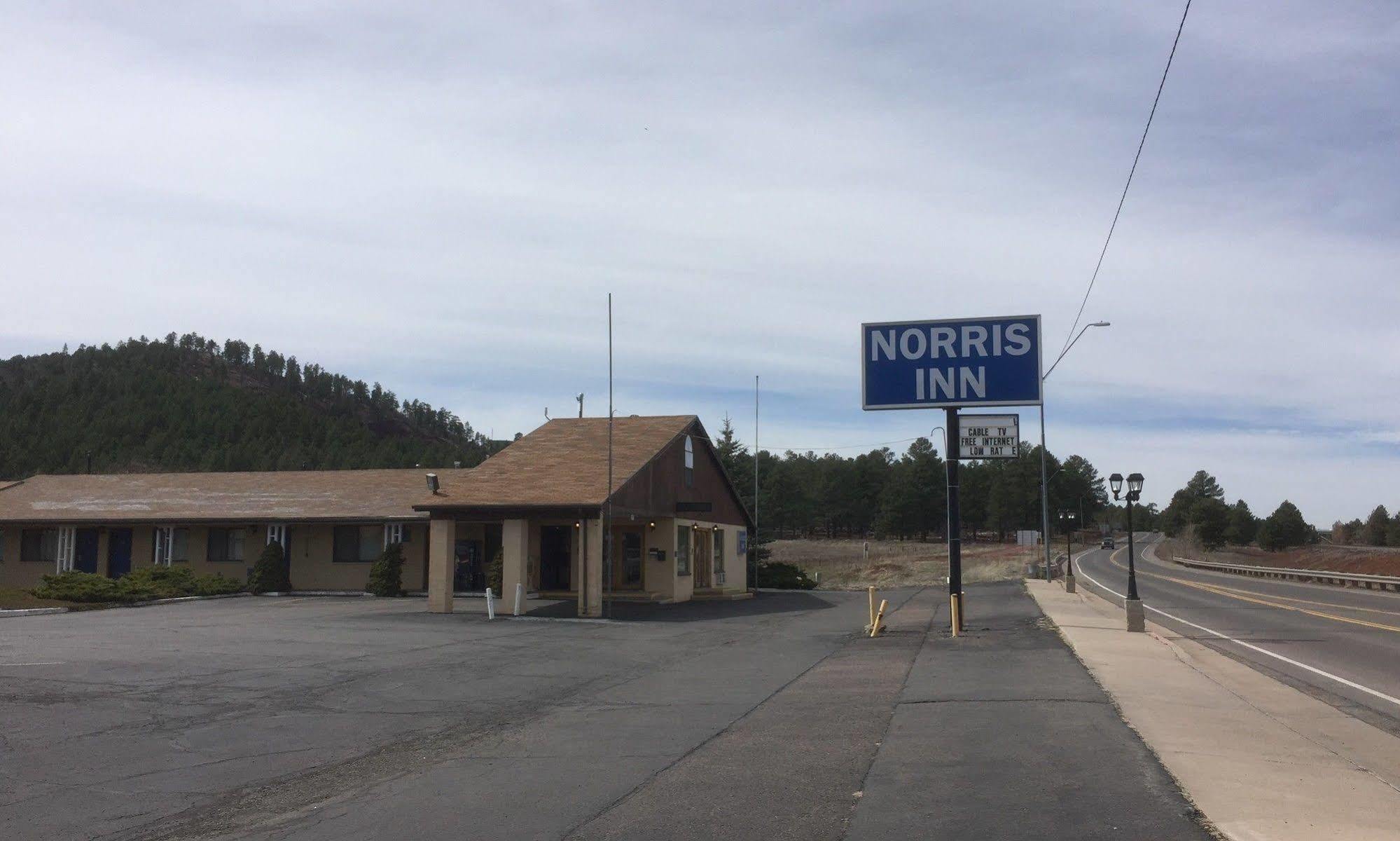 Super 8 By Wyndham Williams West Route 66 - Grand Canyon Area מראה חיצוני תמונה